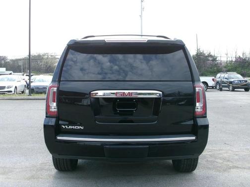 Onyx Black 2017 GMC Yukon Denali
