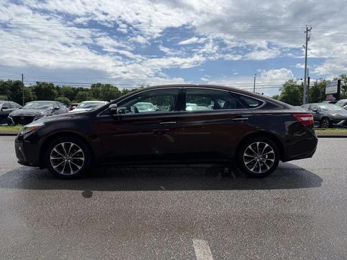 Burgundy 2016 Toyota Avalon