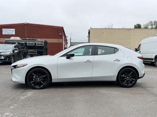 Platinum Quartz Metallic 2026 Mazda Mazda3 2.5 S Select Sport