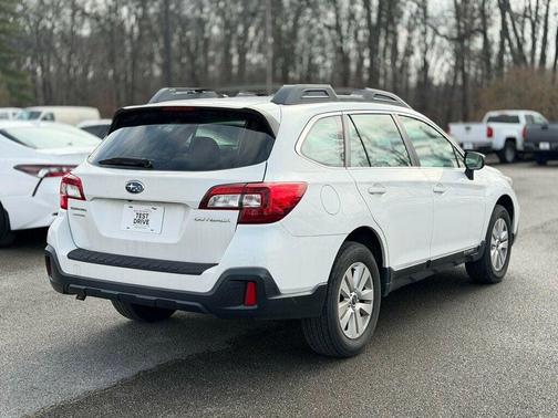2019 Subaru Outback 2.5i