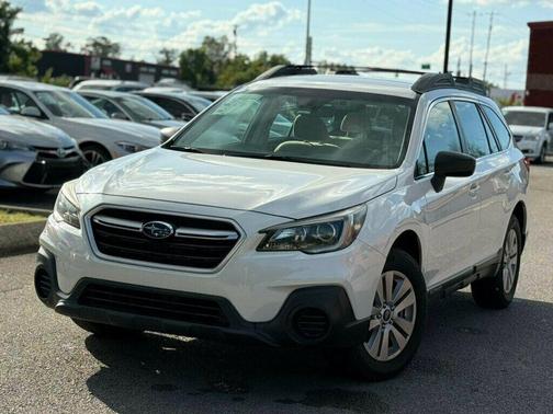 2019 Subaru Outback 2.5i