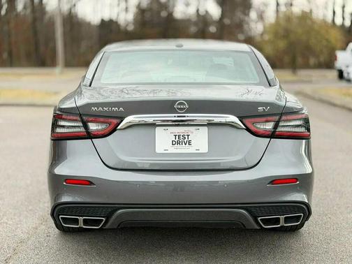 2023 Nissan Maxima SV Xtronic CVT