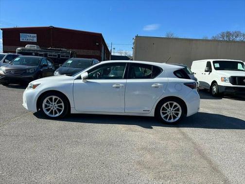 2011 Lexus CT 200h Premium