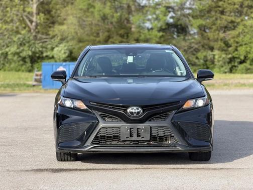 Predawn Gray Mica 2023 Toyota Camry SE