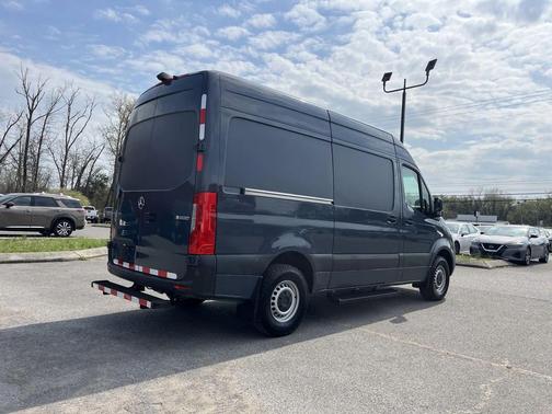 2019 Mercedes-Benz Sprinter 2500 Standard Roof