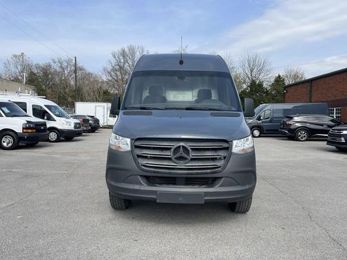2019 Mercedes-Benz Sprinter 2500 Standard Roof