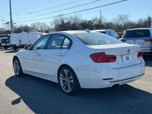 2018 BMW 330 330i