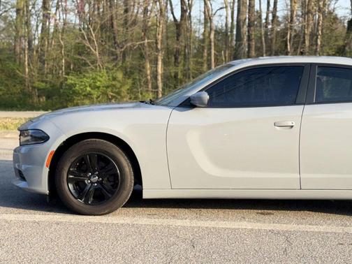 2020 Dodge Charger SXT