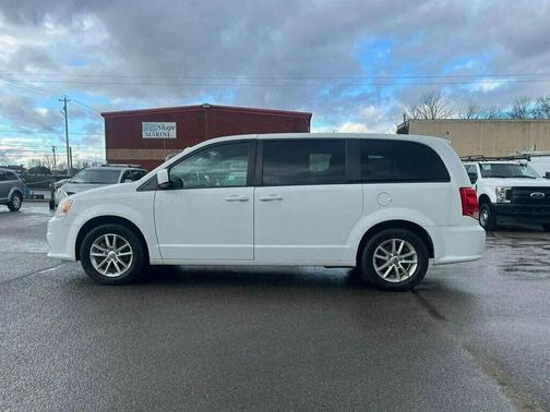 2020 Dodge Grand Caravan SE