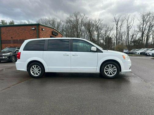 2020 Dodge Grand Caravan SE
