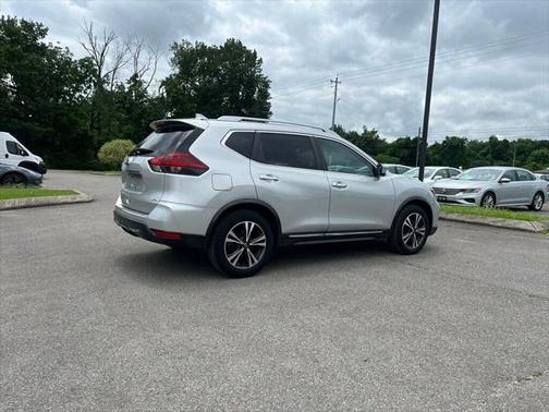 2018 Nissan Rogue SL