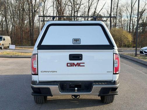 2017 GMC Canyon Base