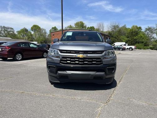 Satin Steel Metallic 2022 Chevrolet Colorado LT
