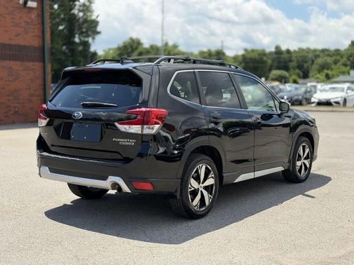 Crystal Black Silica 2020 Subaru Forester Touring
