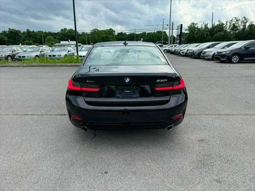 2021 BMW 330 xDrive
