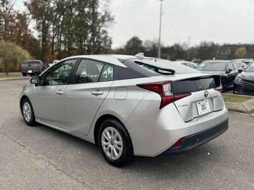 2022 Toyota Prius 