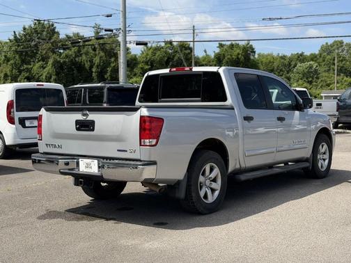 Brilliant Silver Metallic 2014 Nissan Titan SV