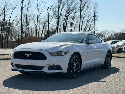 2015 Ford Mustang V6