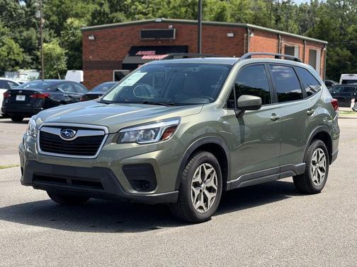 Jasper Green Metallic 2019 Subaru Forester Premium
