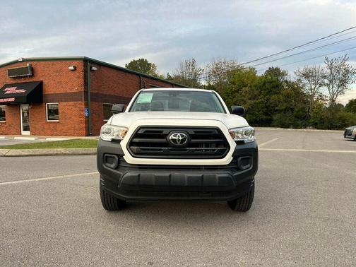 2019 Toyota Tacoma SR