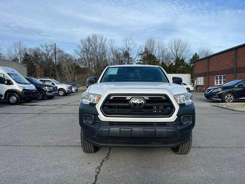 2019 Toyota Tacoma SR