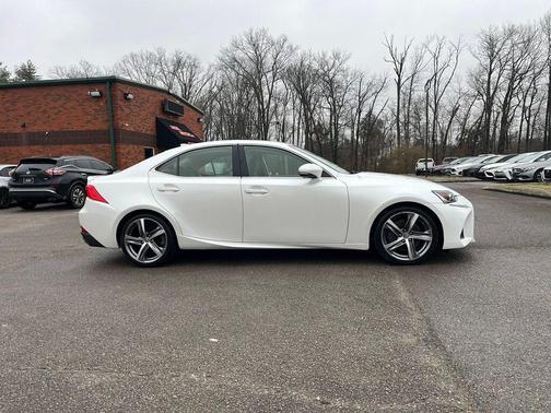2017 Lexus IS 300 Base