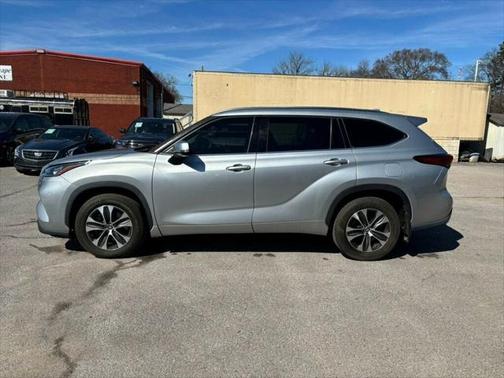 2020 Toyota Highlander XLE