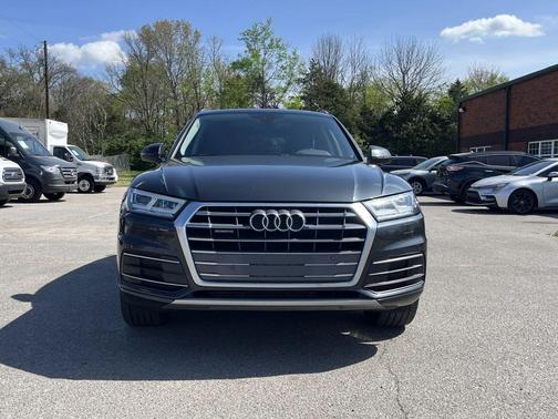 2018 Audi Q5 2.0T Premium Plus