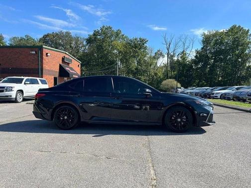 Midnight Black Metallic 2025 Toyota Camry SE