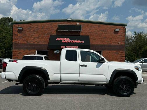 2022 Toyota Tacoma SR5
