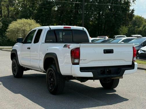 2022 Toyota Tacoma SR5