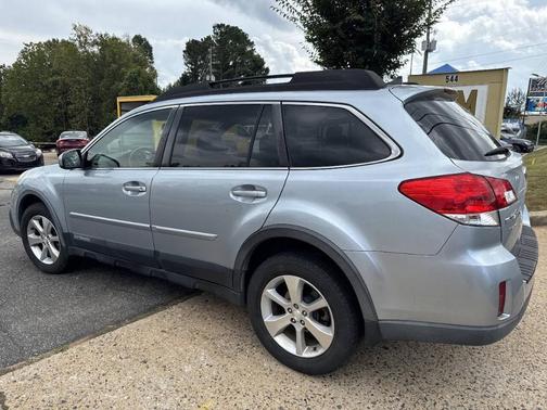 2013 Subaru Outback 2.5i Limited