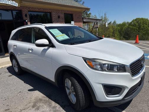 2017 Kia Sorento LX