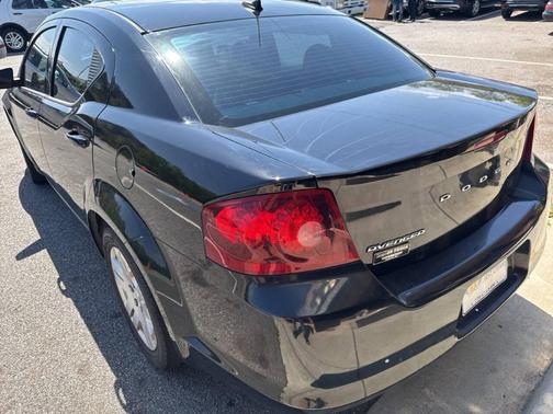 2013 Dodge Avenger SE