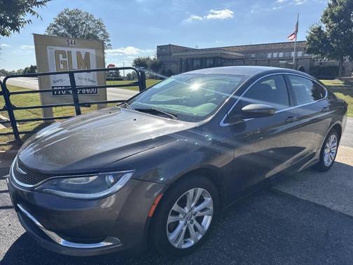 2016 Chrysler 200 Limited