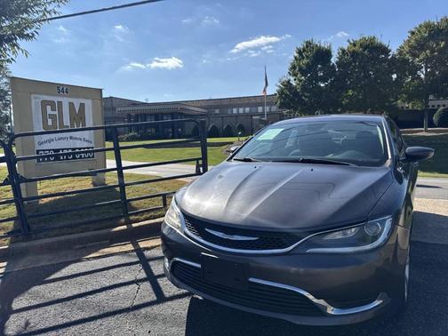 2016 Chrysler 200 Limited