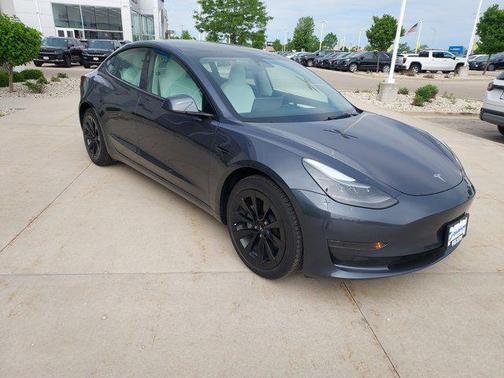 2023 Tesla Model 3 Standard Range