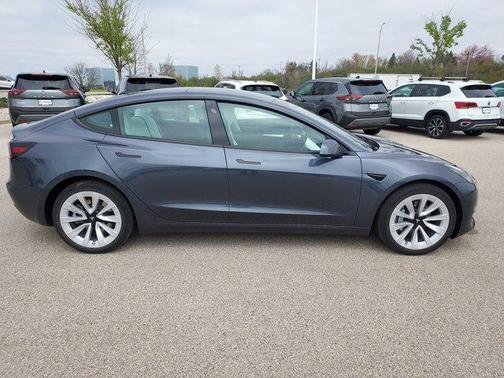 2023 Tesla Model 3 Standard Range