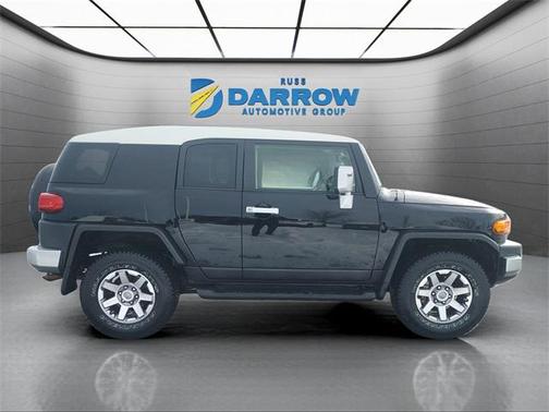 2014 Toyota FJ Cruiser Base