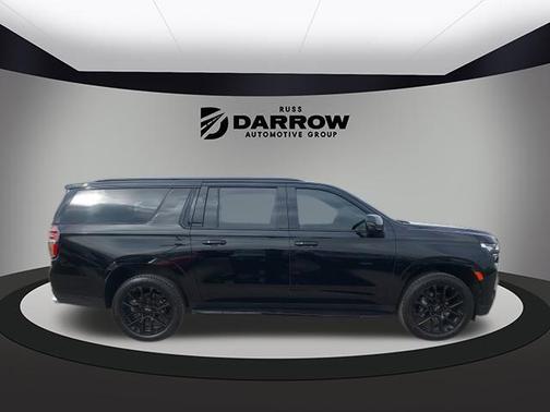 2022 Chevrolet Suburban RST