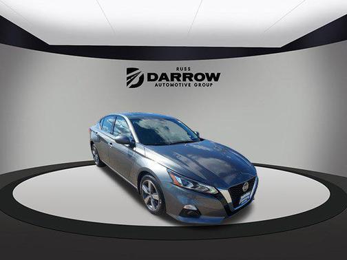 2022 Nissan Altima 2.5 SL