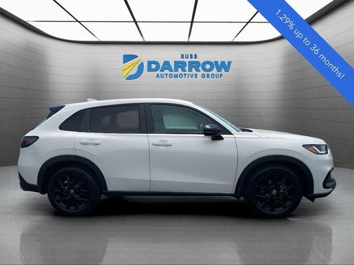 Platinum White Pearl 2024 Honda HR-V AWD Sport