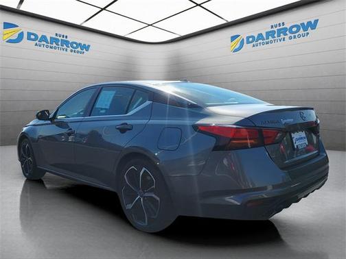 2023 Nissan Altima SR FWD