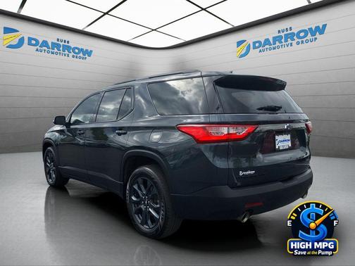 Graphite Metallic 2021 Chevrolet Traverse RS