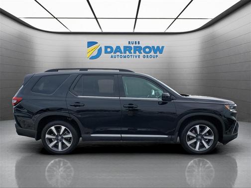 2025 Honda Pilot Touring 8-Passenger