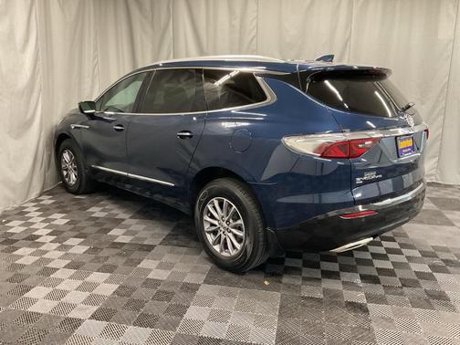 2024 Buick Enclave Essence AWD