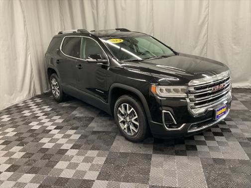 2023 GMC Acadia AWD SLT