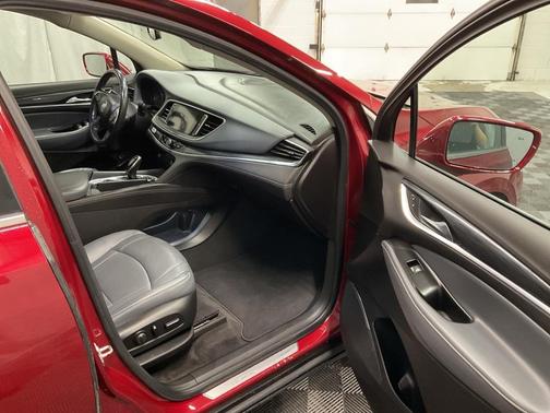 2020 Buick Enclave AWD Essence