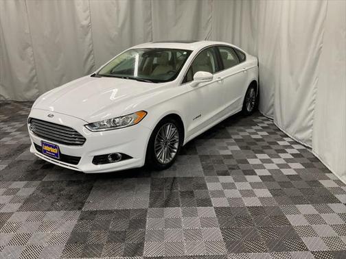 2014 Ford Fusion Hybrid SE