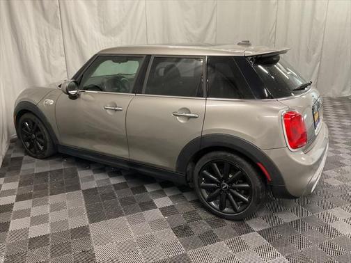 2016 MINI Hardtop Cooper S